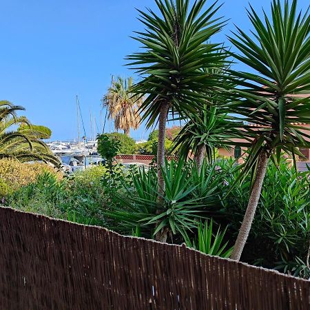 Suites Jm - Le Temps D'Une Escale Hyères Exteriör bild