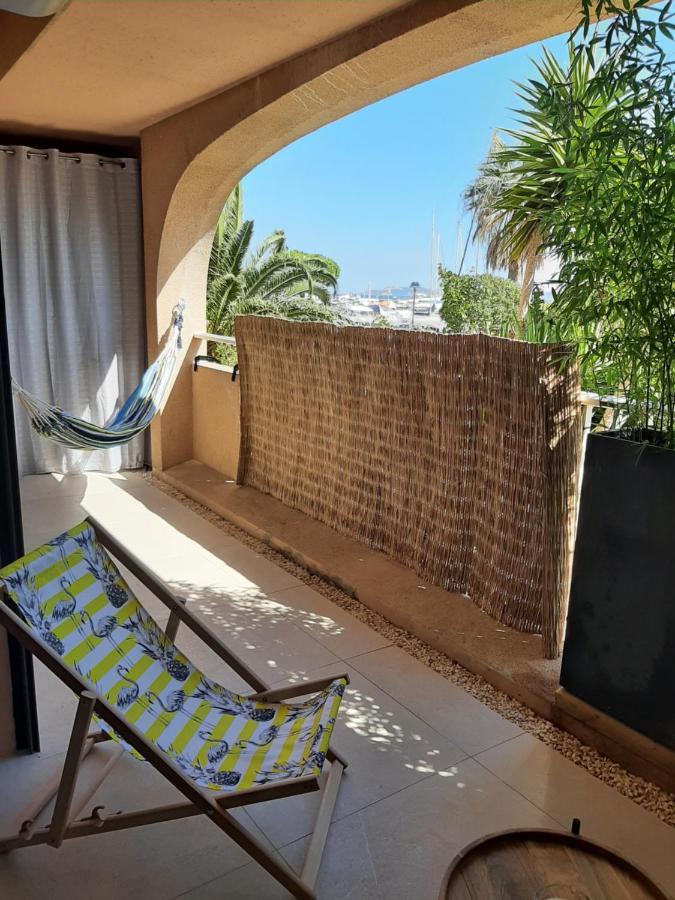 Suites Jm - Le Temps D'Une Escale Hyères Exteriör bild